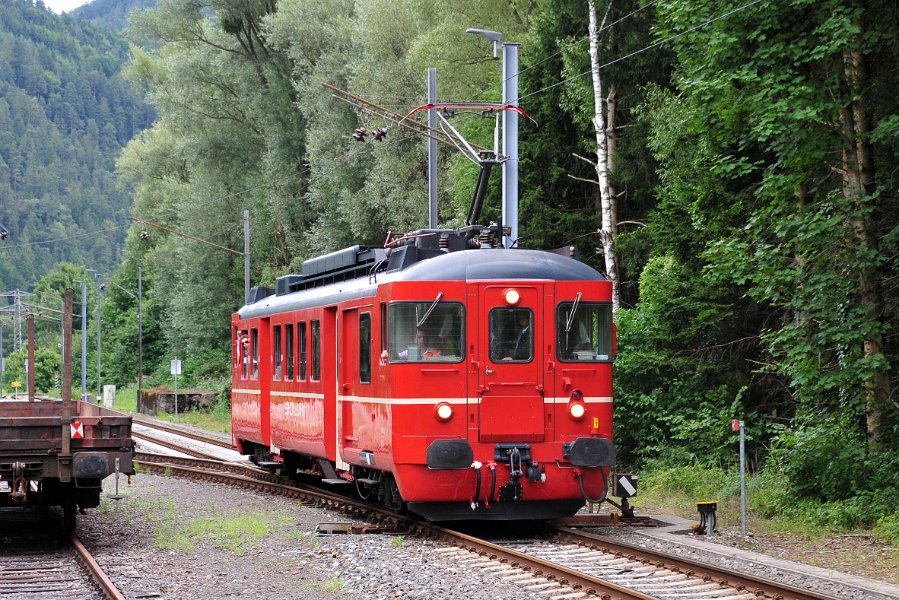 2019.08.04 Elektrischen Triebwagen der Sihltalbahn BDe 4-4 92 (4)